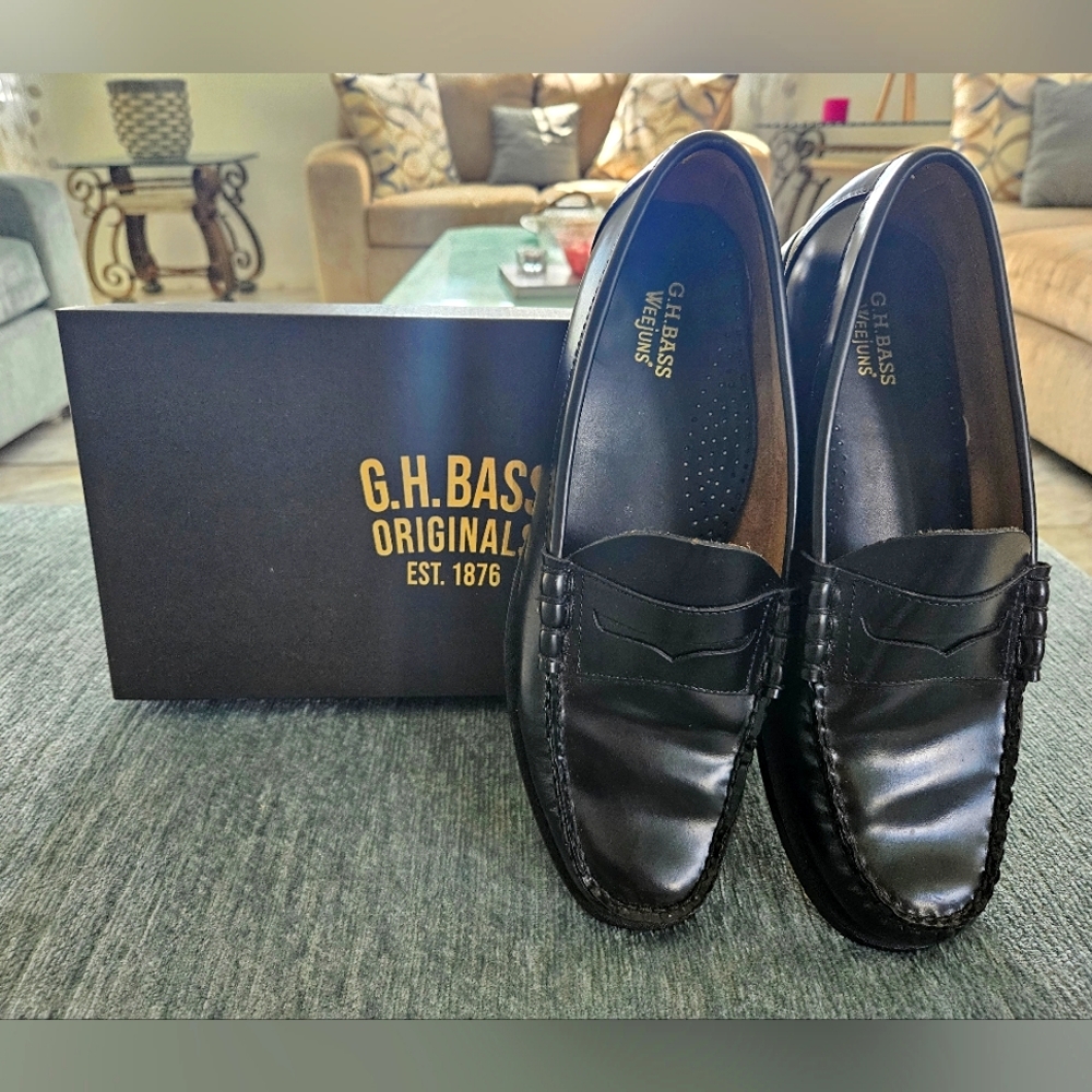 GH BASS LOAFERS